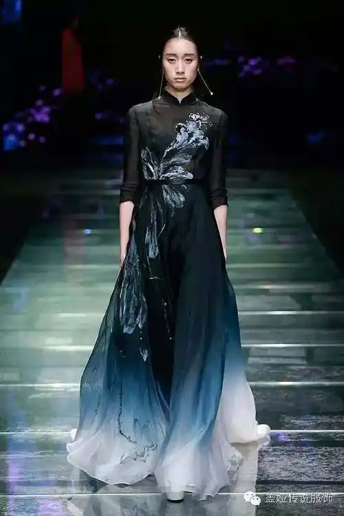 丝路新韵盖娅起航2016盖娅传说高级成衣大秀华美落幕