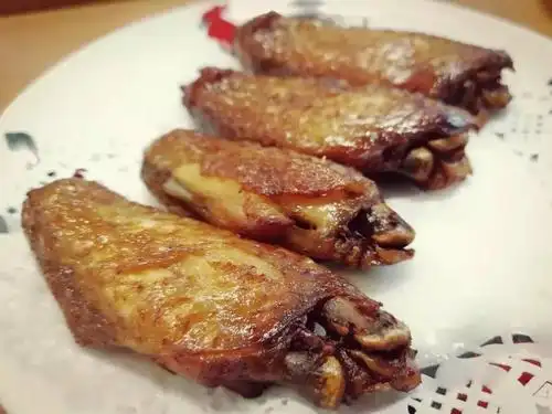 ▼  "香煎鸡中翅 "