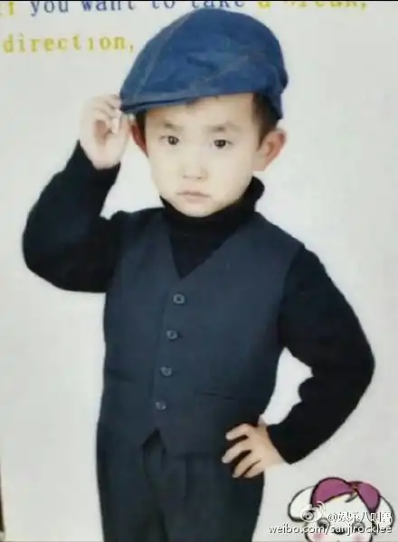 小鲜肉们的海量童年照】又一波小鲜肉童年照来袭,卖萌是一种天性,颜值