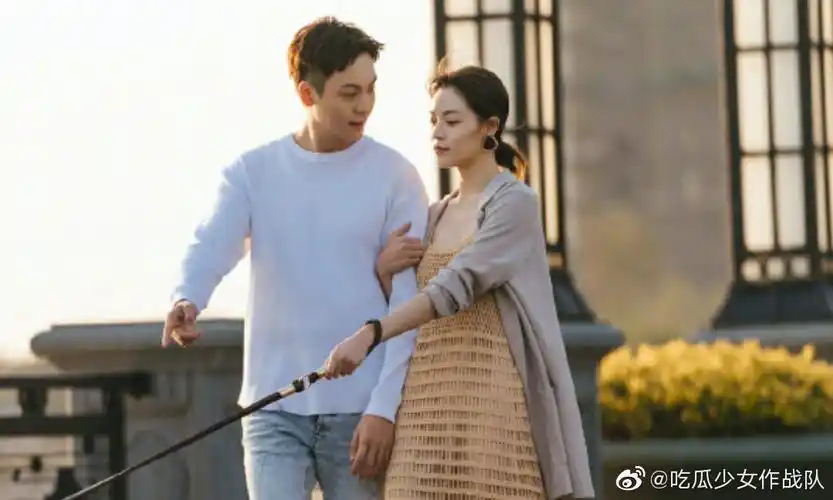 陈伟霆钟楚曦满屏的甜蜜暴击有让你感受到"宠爱"吗?