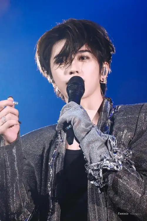 蔡徐坤香港演唱会