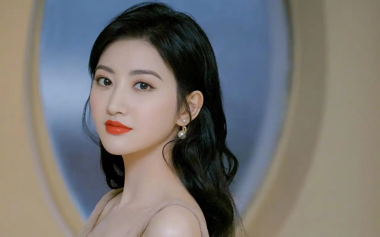 景甜性感优雅高清桌面壁纸