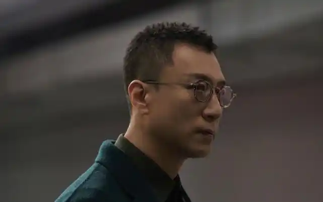 孙红雷新剧上线评分高,今年已经51岁的他,状态仍似18岁_电视剧