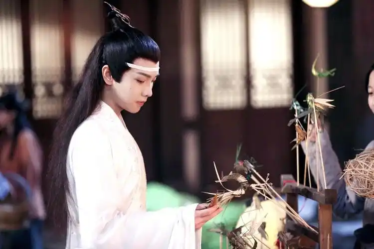 陈情令蓝思追翩翩少年上线 蓝思追扮演者是谁 郑繁星