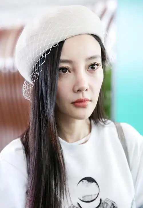 圈内6对"母女花",风光的背后有心酸,有3对母女都是单身