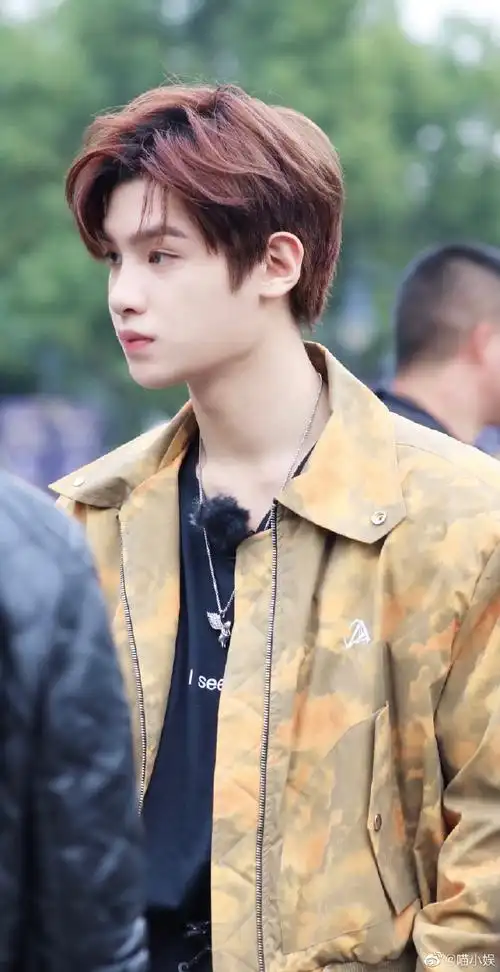 黄明昊电竞男主