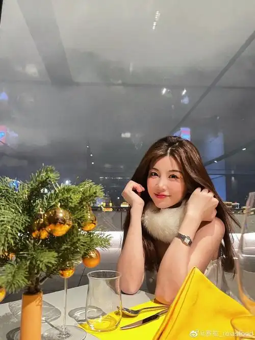 《拜托了冰箱》美女厨娘罗拉参加恋综竟沦为落单搞笑女?