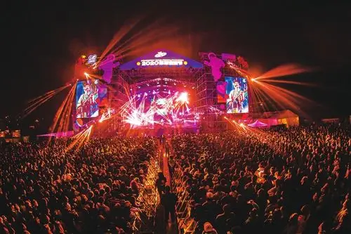 草莓音乐节现场记者 龙在全 摄(记者 王雯)11月7日至8日,2020重庆长江