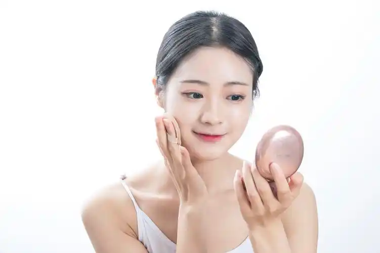 人物化妆美容护肤图片