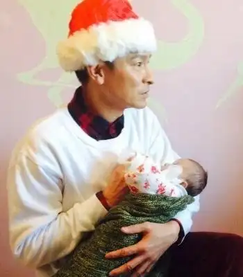 袋鼠式育儿一个抱姿就让你的宝宝赢在起跑线上