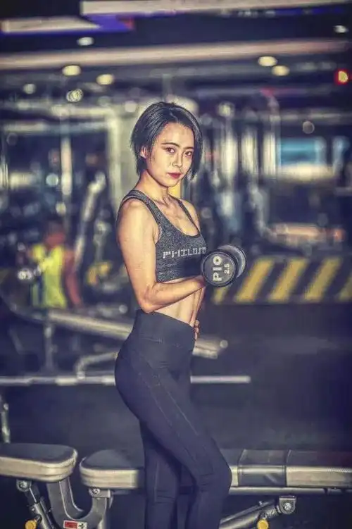 学员专访90后百变辣妈杨蓉