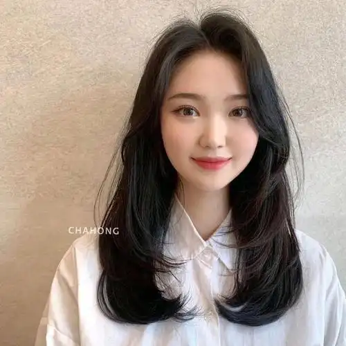 女人想要美离不开发型的衬托,发型的好坏直接影响着我们的颜值,所以