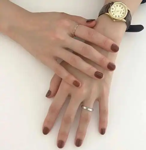 美甲有害健康?手会变黑?黄黑皮不适合做美甲?