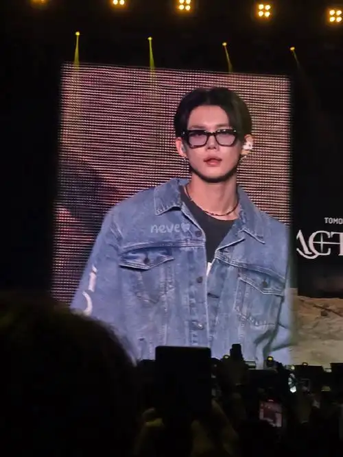 崔然竣超话94#崔然竣moncler全球大使#  【twi】24