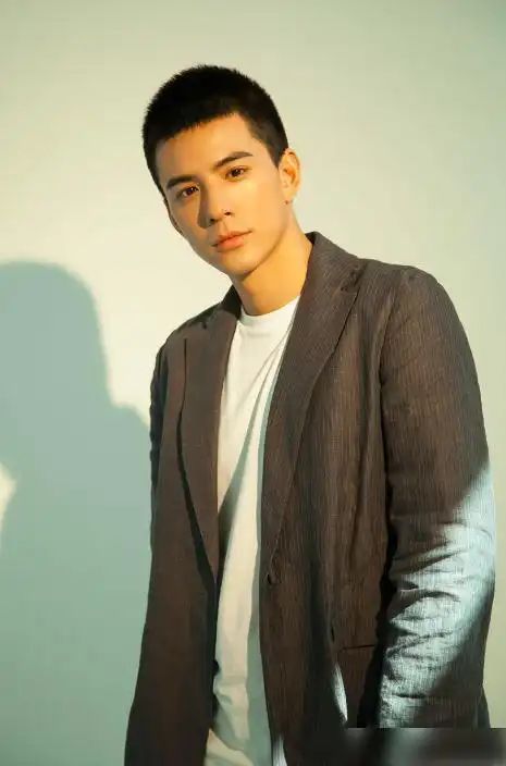 撑起台湾校园题材影视剧的三位男演员许光汉王大陆林柏睿