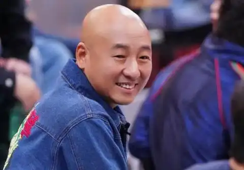 当看到窦唯和老狼的现状时,才发现周晓鸥的正确选择有多么明智!