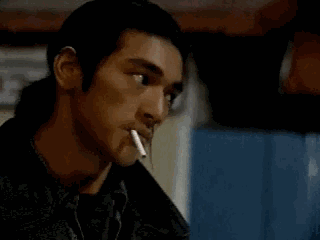 摆手,吴彦祖转身,张震抿唇,梁朝伟走近,谢霆锋摘面罩,金城武点烟