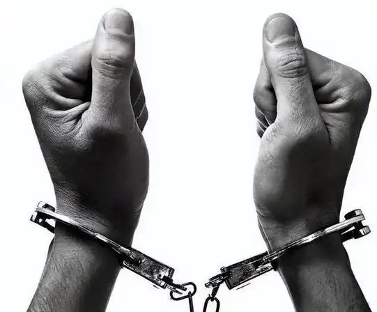 西城警方通报一起刑事案件女子扎伤同事致死