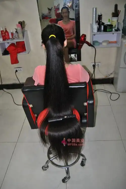 女大学生来店剪超丰厚长发-huang39#(14)