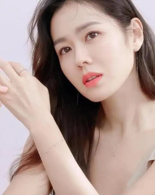 韩国最美女演员榜单出炉宋慧乔iu未进前十裴秀智仅排第九