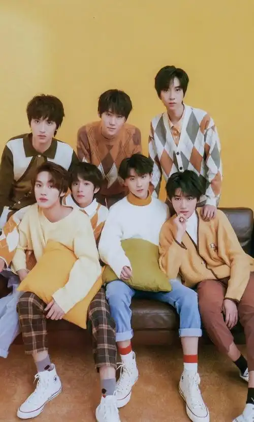 时代少年团超话7815#时代少年团 星芒初现#时代少年团壁纸(无水印