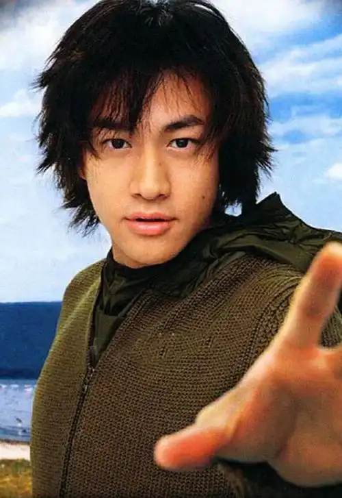 何润东的谦逊人生,和他生命中深爱的一个女人