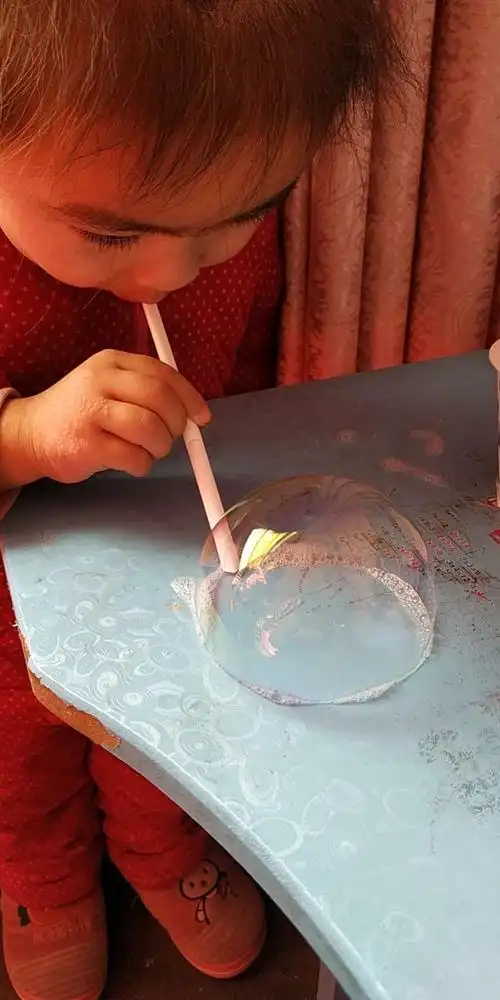 自制泡泡水,吹出快乐来