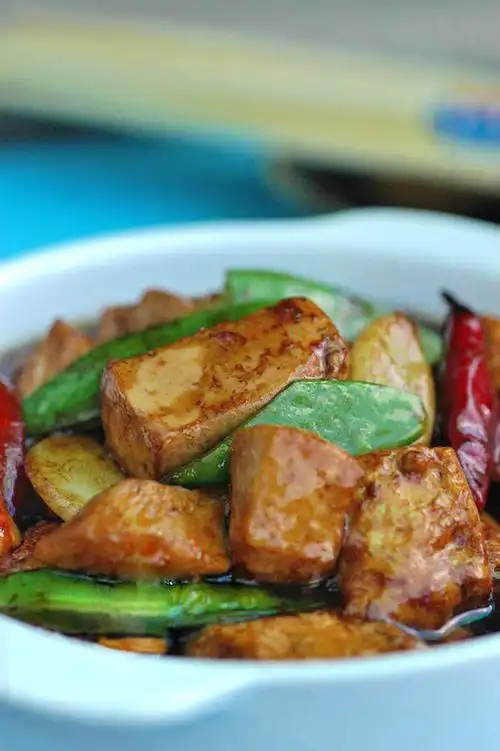 老豆腐的菜谱(老豆腐的做法家常菜简单的做法)