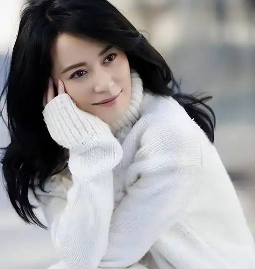 俞飞鸿:52岁未婚未育,自由的生活为什么需要"结婚"?_仙子_电影_父母