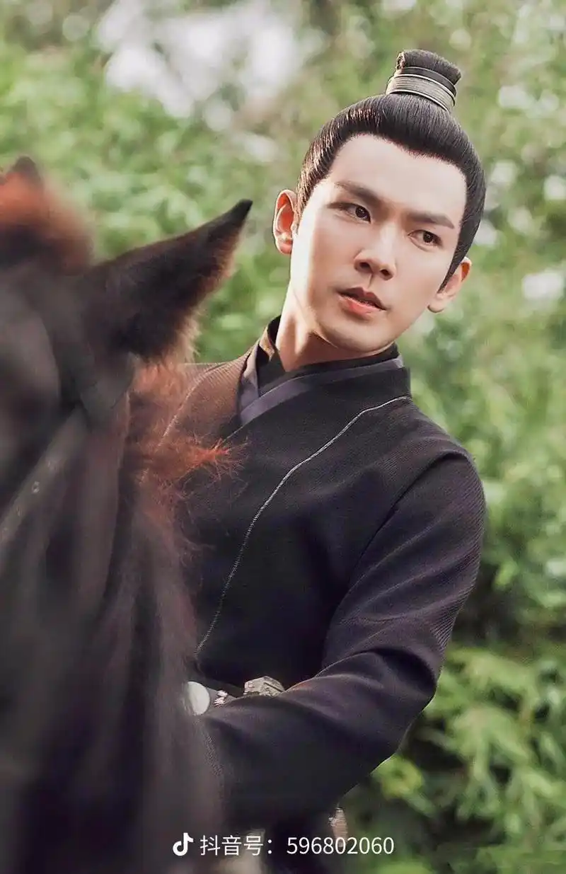 古风美男 #钟汉良 #帅爆了 #眼神杀 #古装男神 - 抖音