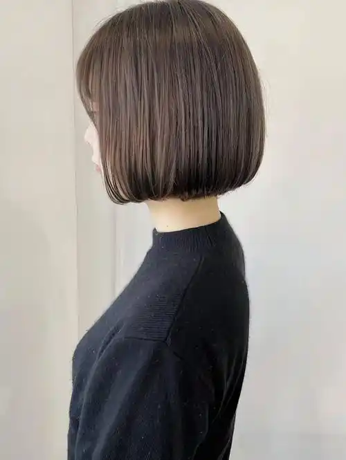 2 0 2 3 "新款波波头" 减龄免打理,好看到爆!_发型_女生_短发