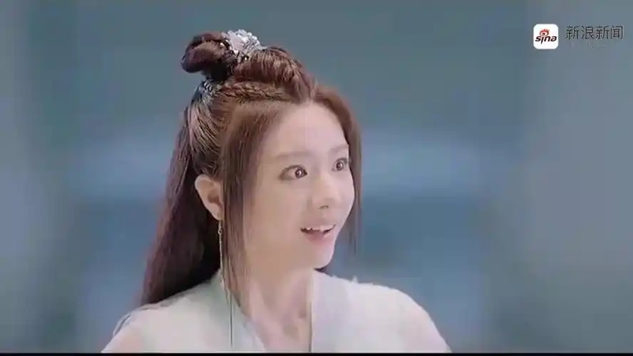 遇龙:青鸟和命格星君大人初遇,第一次见到那么帅的神仙!