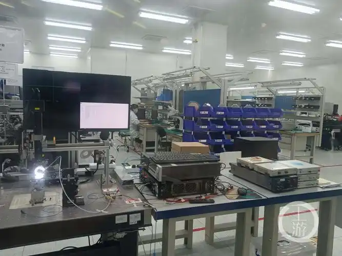 科创新川渝全国首个实现硅基光电子芯片全流程封装测试实验室就在咱