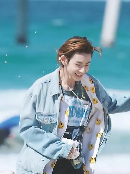 小鬼王琳凯 澳洲