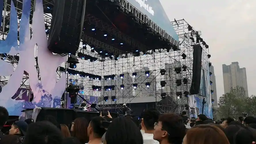 谢春花-借我-西安简单生活音乐节2019