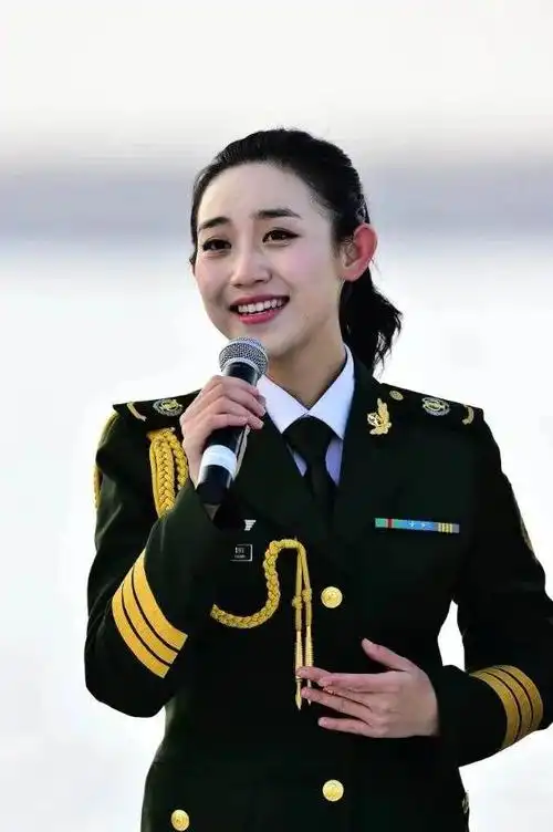 刘洺君:在赤峰起飞的"宝藏女孩"