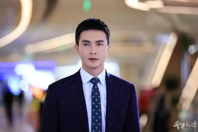 高伟光超话#高伟光繁华似锦#投送一波王居安@深情的高伟光的剧照老王