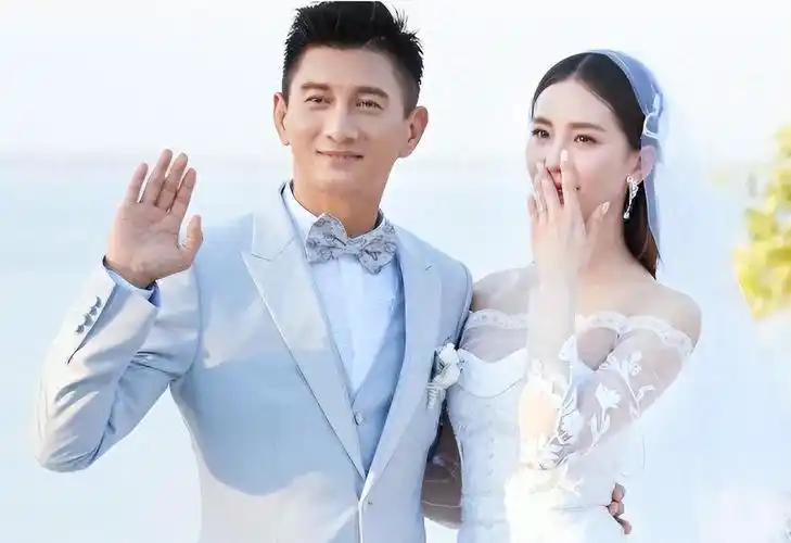 回顾刘诗诗嫁大17岁吴奇隆婚后八年有幸福也有泪水