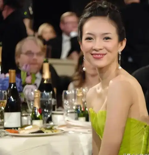 章子怡与汪峰离婚不到一年新戏杀青恭喜自己终于等到这一天