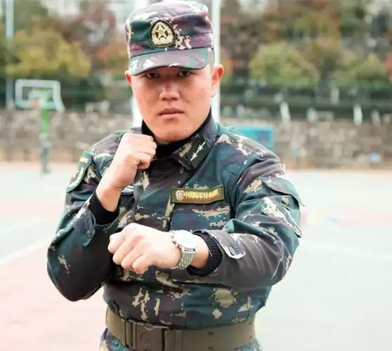 最美教官 || 一身戎装,有力坦荡