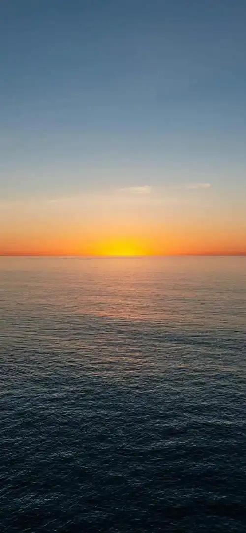 大海壁纸波澜壮阔的大海让人心旷神怡