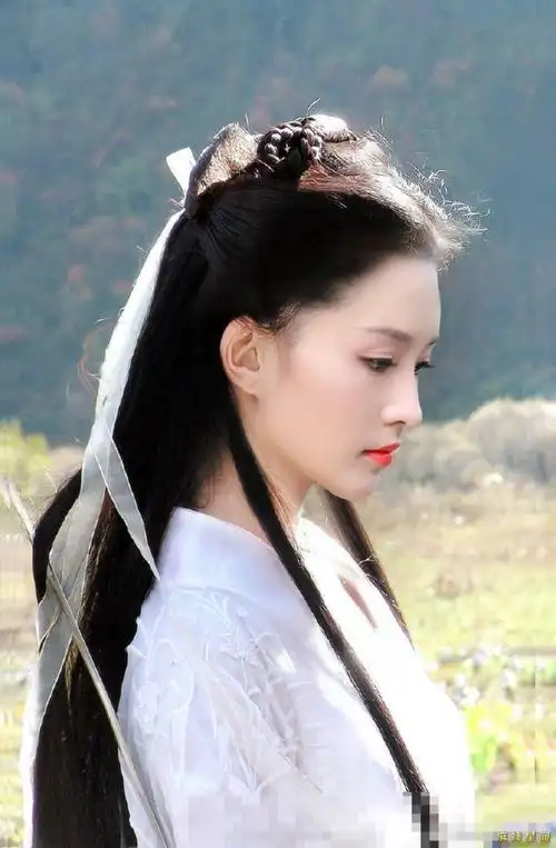 小龙女扮演者有哪几个这3个女星小龙女造型输给李若彤版