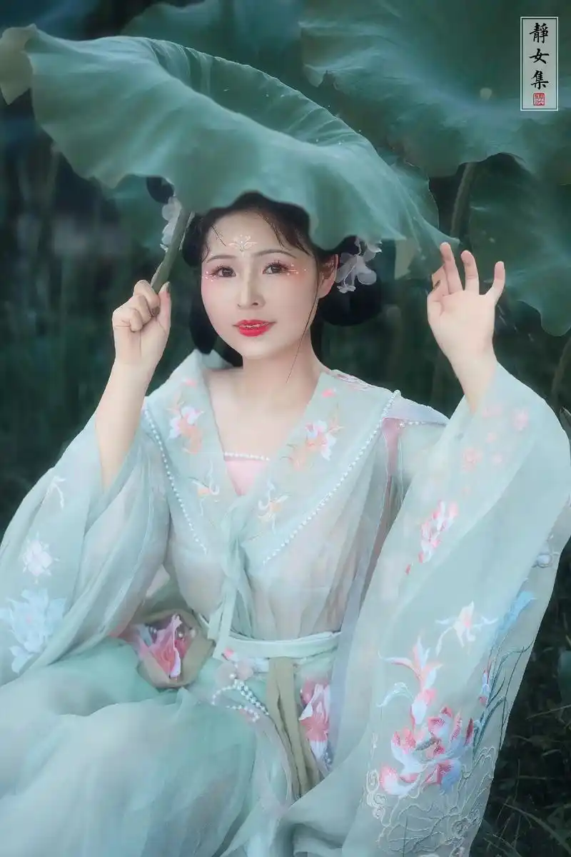 #汉服摄影 #古风摄影 #汉服 #汉服小姐姐 #汉服写真 又 - 抖音