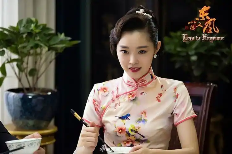 民国女子洋装_民国电视剧的洋装图片_女明星民国电视剧剧照洋装