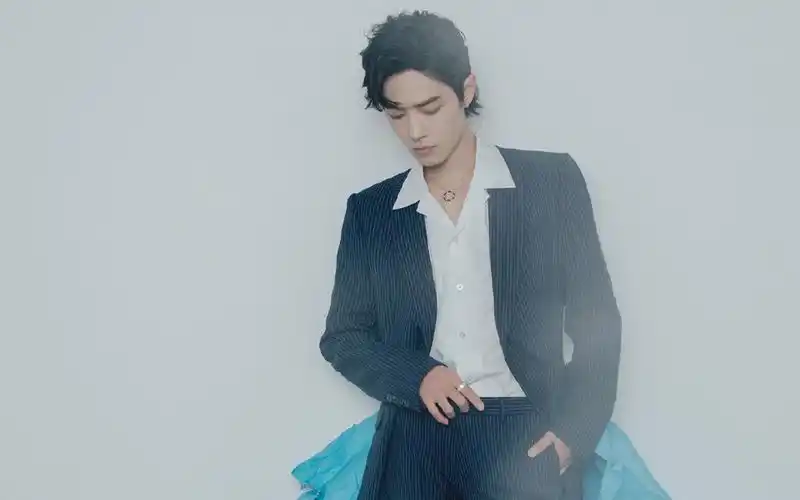 首页 桌面壁纸 大陆明星 肖战条纹西装帅气写真桌面壁纸 (5/ 6) 2020