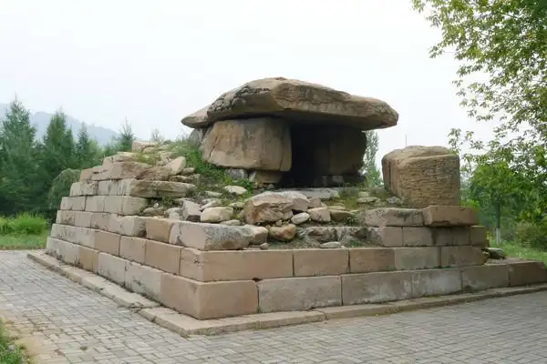 会老友·游长白山(三)集安高句丽洞沟古墓群