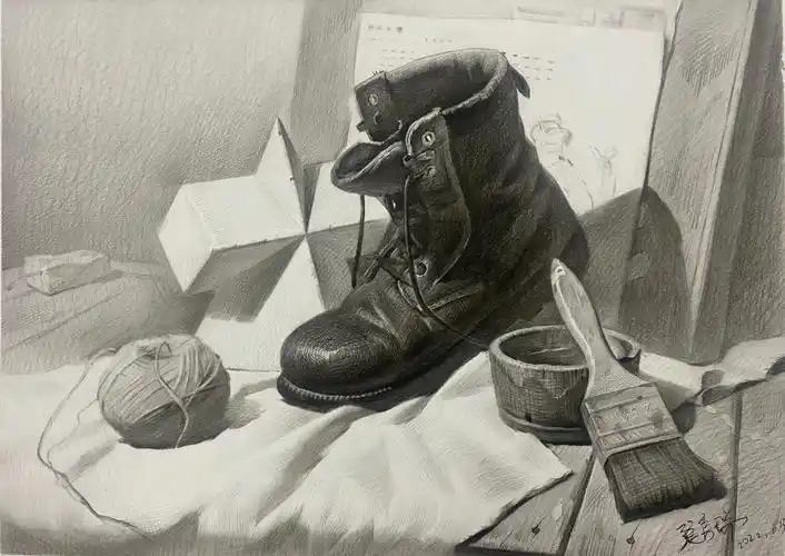 素描静物写生皮鞋