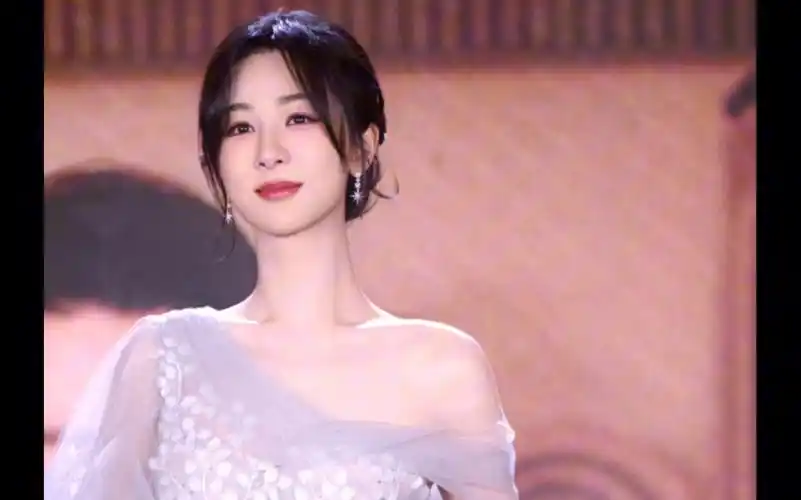 【杨紫】期待今晚的星光大赏 我要看美美的紫妹-bowieby22-bowieby22