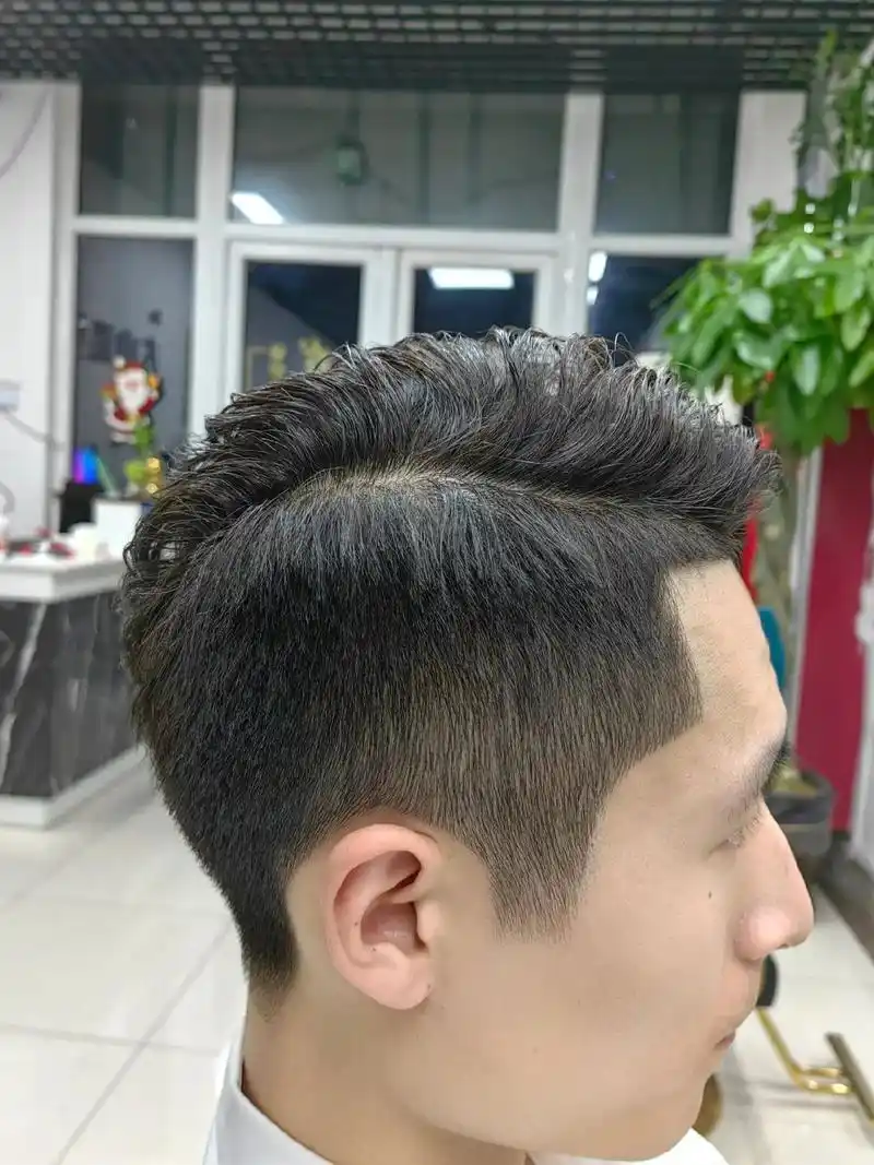 男士侧背纹理烫#男生烫发发型推荐 #男士发型干净有精神 #根 - 抖音