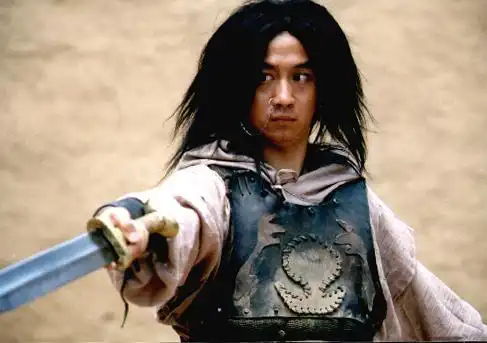 资料图片:吕布造型3(黄磊饰)--格斗士装扮